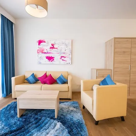 Pm-premiumapart Strassgang *